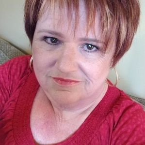 Meet your Posher, Paula